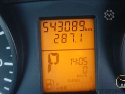 MERCEDES-BENZ Sprinter Mid City, 15 Sitze
