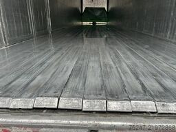 Schwarzmüller SPA3/E - 90m3 Liftachse Seitentüren