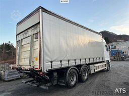 Volvo FH16 700 Tandem Box Truck with Lift and Onspot
