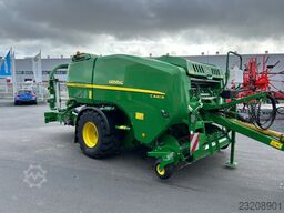 John Deere C441R mit Folienbindung