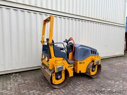 HAMM HD12VV / 2012 BJ / 1.369 H / 2.695 KG