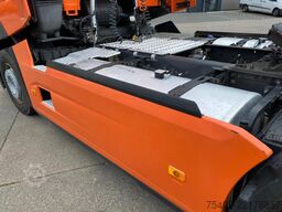 Renault T480 / 2x Tank / Full spoilers
