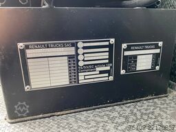 Renault T480 / 2x Tank / Full spoilers