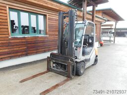 Still RX70-30 Triplex + SS + ZV