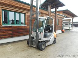 Still RX70-30 Triplex + SS + ZV