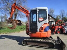 Hitachi EX36UE - Schnellwechsler + 3 Löffel