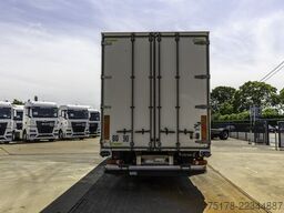 VOLVO FE 250+HAYON BAR