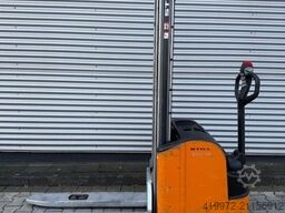 Still EGV16 Initialhub