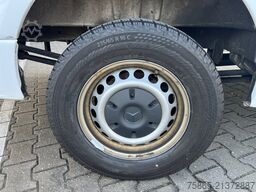 Mercedes-Benz Sprinter 319 1.9 CDI / L4 H2 / RWD / Navi / APK...