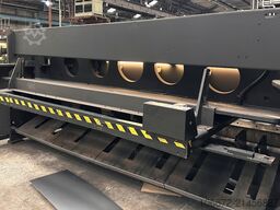 Amada GS11 840 PNEUMATIC SHEET SUPPORT SYS