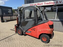 LINDE H30D-02 Triplo 480 Freelift / Sideshift / 4e vorkenspreider VW Diesel 2013 17.150 uur DIESEL