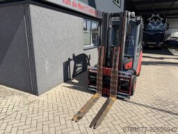 LINDE H30D-02 Triplo 480 Freelift / Sideshift / 4e vorkenspreider VW Diesel 2013 17.150 uur DIESEL