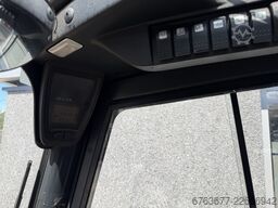 LINDE H30D-02 Triplo 480 Freelift / Sideshift / 4e vorkenspreider VW Diesel 2013 17.150 uur DIESEL