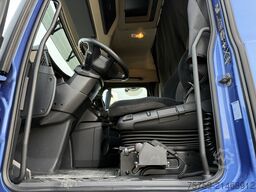 Mercedes-Benz Actros 1853 ADR Euro 6 Retarder Spoiler