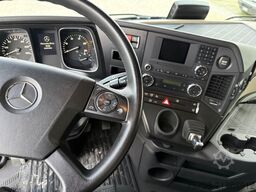 Mercedes-Benz Actros 1853 ADR Euro 6 Retarder Spoiler