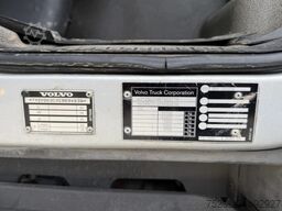 Volvo FE-320 6x2R Fassi 235 5-Fach