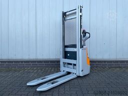 Still EXV10 - AKKU NEU!