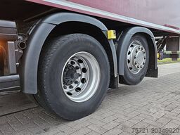 SCANIA G320 6X2*4 LIFT 133 TKM!