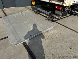 DAF LF 45.160 / Euro 5 / Tail Lift / NL Truck