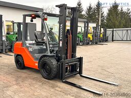 Toyota 52-8FDJF35 / DIESEL / 2016 / 2096 HOURS