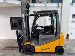 Jungheinrich EFG 430 / ZVG+SS / 2661 Std.