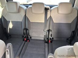 VW T7 Multivan 2.0 TDI Life ACC AUT Kam. KlimaA LED