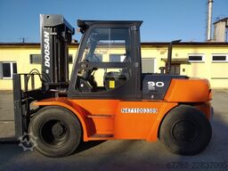 DOOSAN D90S-5 / 9 ton