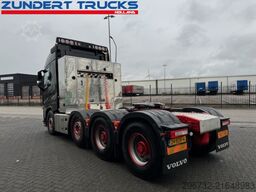 Volvo FH16-750 GLOBETROTTER, 8x4