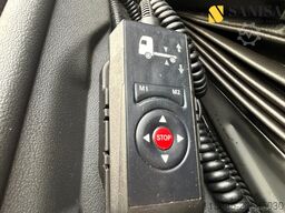 Mercedes-Benz Atego 1318/Bucher CityFant 6000