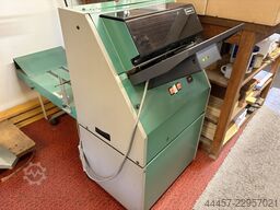Nagel Foldnak 2