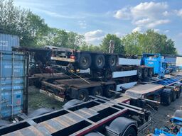 KRONE Contaner Schasse 30 x Vorhanden  2X Blatfedern