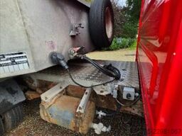 Iveco 40C 145pk met veldhuizen trailer en dubbele cab...