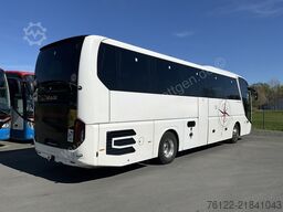 MAN R 07 Lions Coach