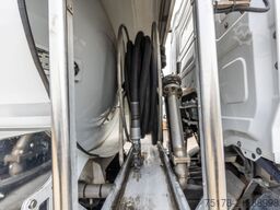 Mercedes-Benz ANTOS 2530 BL+MAGYAR 19.000L/6COMP