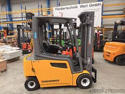 Jungheinrich EFG 320