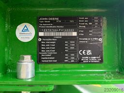 John Deere T670i ProDrive 30 km/h