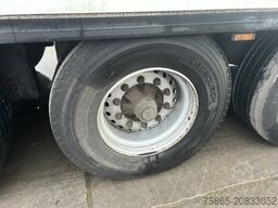 Krone Coolliner / Carrier Vector 1550 / Frigo Box / L...