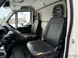 Iveco Daily 40C18 3.0 / Amco Veba 602T KRAAN / Euro 6...