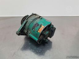  Dynamo 14V 33AAlternator/Lichtmaschine