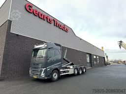 Volvo FH 540 8X2 TRIPLE VDL S30-6700 HAAKARMSYSTEEM /...