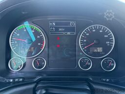 MAN TGL 12.180 / Euro 6 / Tail Lift / NL Truck