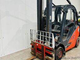 Linde H 25 T-02 EVO Triplex Kabine STVO ZVG