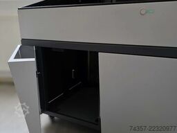 Shimadzu SolidSpec-3700 UV-VIS-NIR