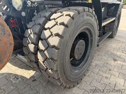  M323F 4x4 Zweiwegebagger