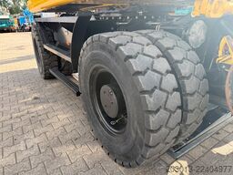  M323F 4x4 Zweiwegebagger