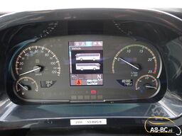 MERCEDES-BENZ Tourismo RHD, 55 Sitze, Euro 6