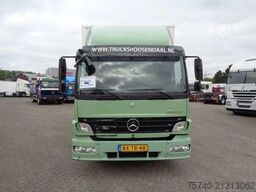 Mercedes-Benz Atego 822 + Euro 5 + Dhollandia lift