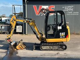 CATERPILLAR 301.7D Gummikette / 2 Löffel / Schwenkschaufel