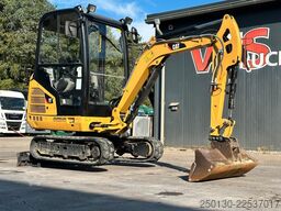 CATERPILLAR 301.7D Gummikette / 2 Löffel / Schwenkschaufel