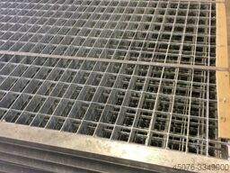 10.000 Stück Einlegegitter Gitterroste für Palettenregale verzinkt